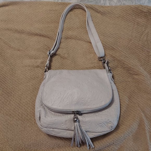 Purse - Picture 1 of 4